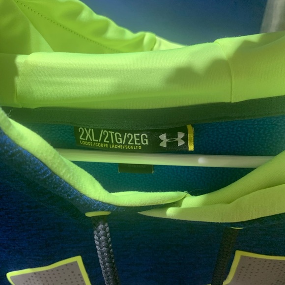 Under Armor Performance Hoodie - Size 2XL - Picture 2 of 2